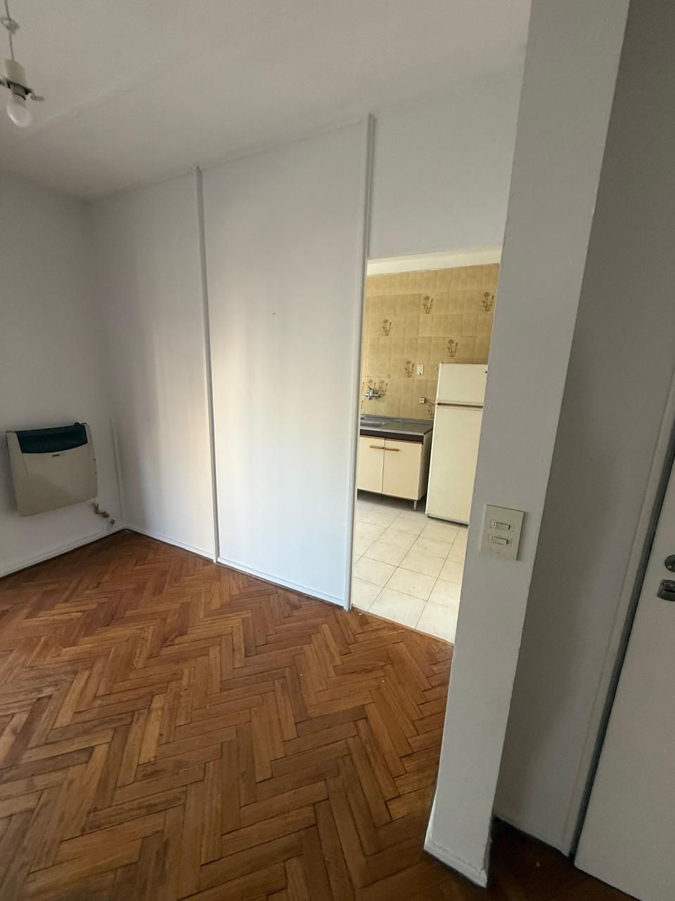 Hermoso 3 ambientes amoblado - Image 4